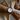 Reloj Valkur para hombre modelo Lamont con correa de cuero genuino marron y caja de acero blanco y negro